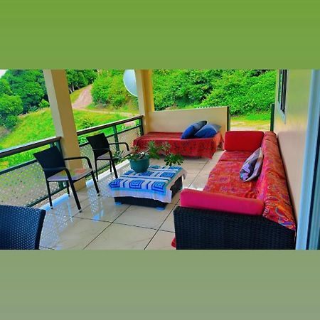 Punaei Lodge Atuona Eksteriør bilde